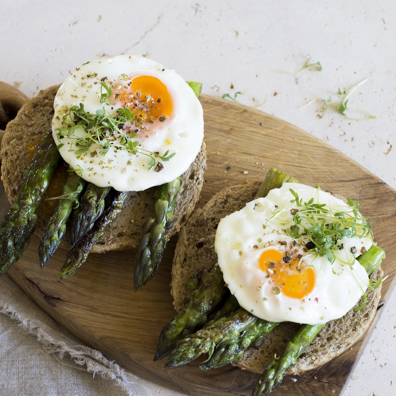 asparagus-2273725_1920 2